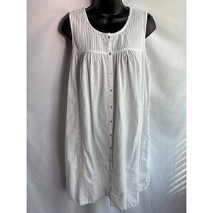 Vintage Shabby Chic 100% Cotton White Embroidered Nightgown Size S House Dress